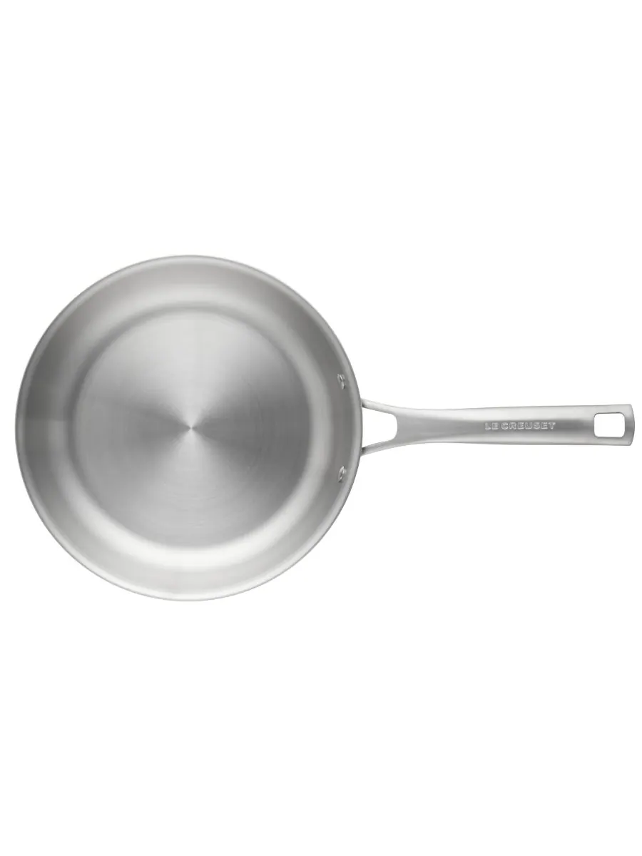 Le Creuset Неглубокая круглая сковорода из нержавеющей стали Essential, 9,5 дюймов — изображение 4 из 6, серебристый