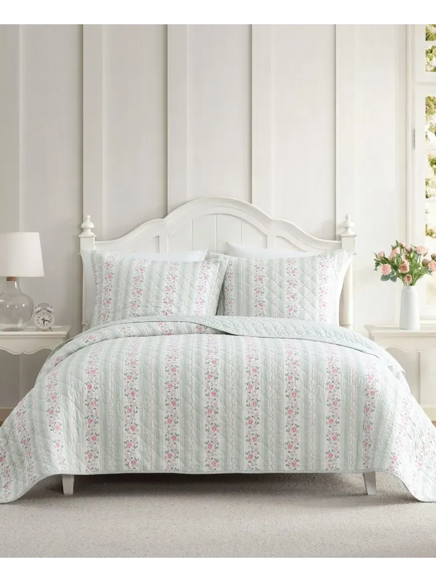 Двустороннее одеяло Rosebud Stripe, 3 предмета, размер Full/Queen Laura Ashley