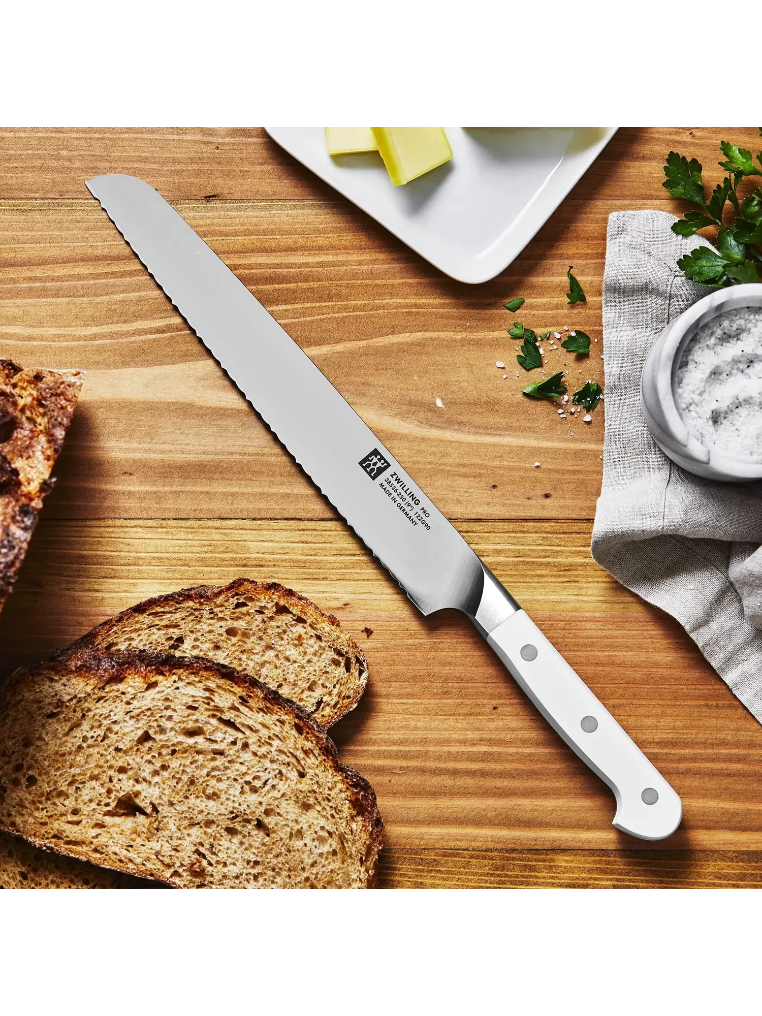 Нож для хлеба ZWILLING Pro Le Blanc, 23 см — изображение 5 из 5, белый/серебристый