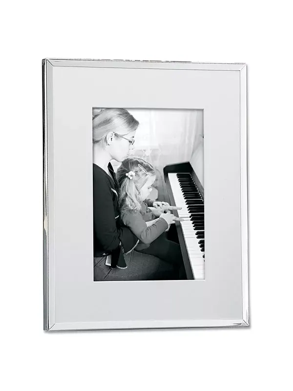 Посеребренная матовая фоторамка — 5" x 7" Lawrence Frames