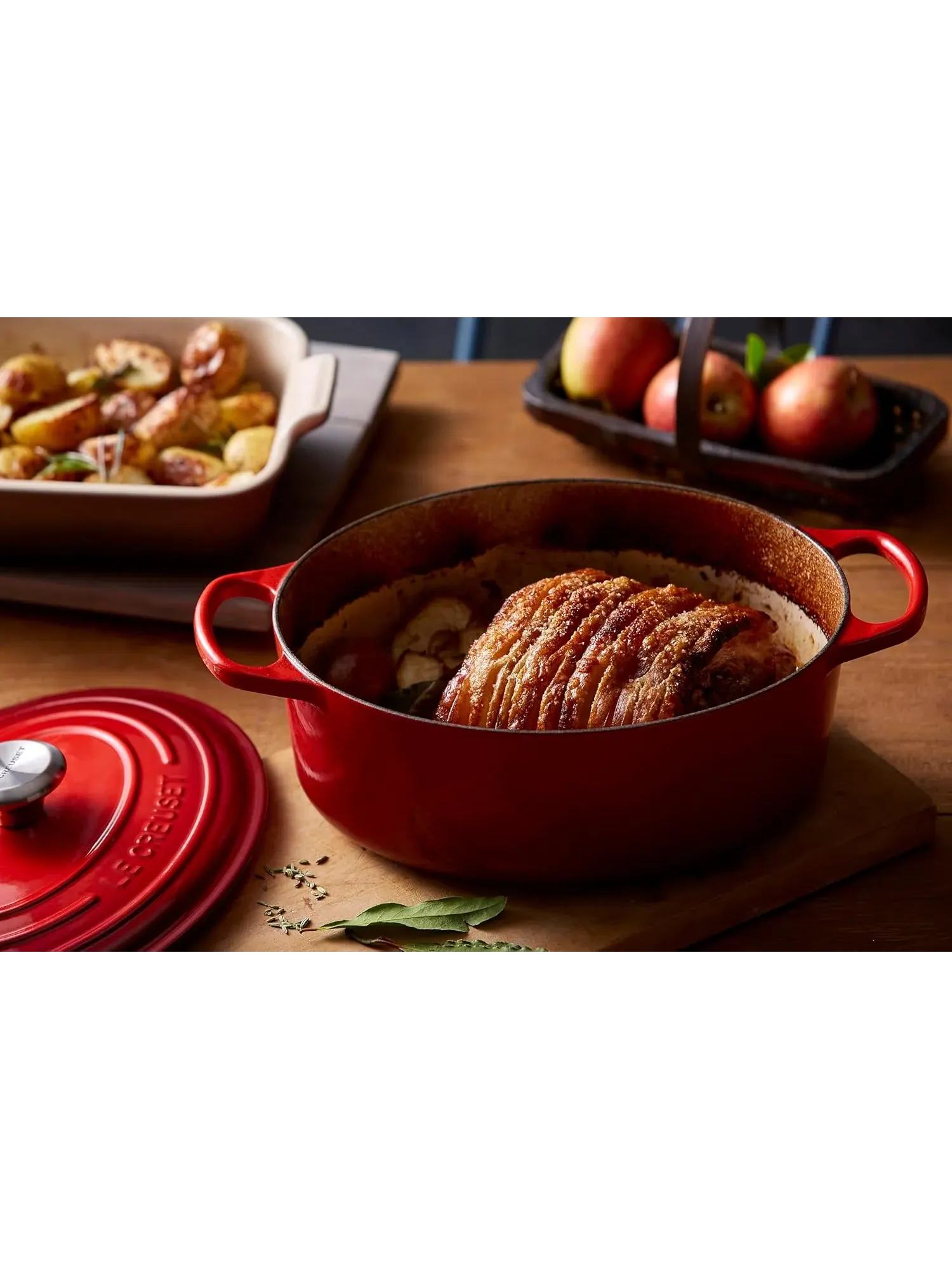 Кастрюля овальная Le Creuset Signature, 4,7 л, 29 см — изображение 6 из 7, вишневый