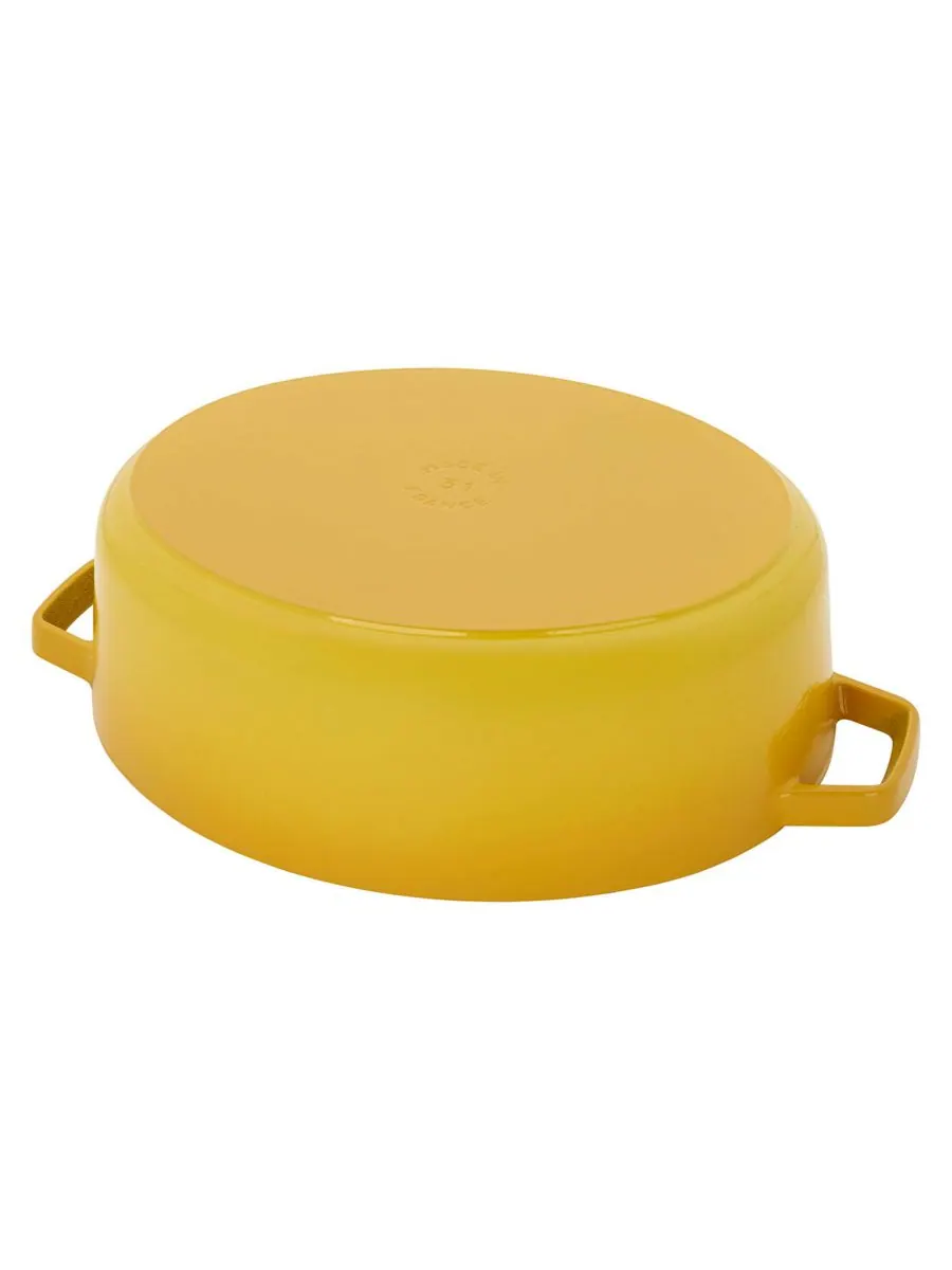 Овальная чугунная утятница Staub Wide, 31 см, 5.9 л — изображение 4 из 9, желтый