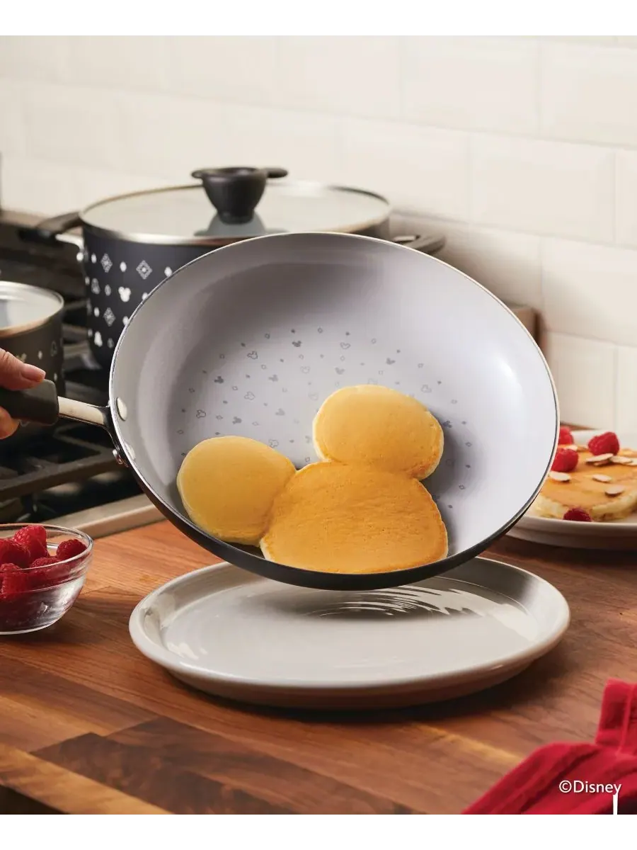 Коллекция кухонных гарнитуров в монохромном стиле Disney — изображение 6 из 8, черный