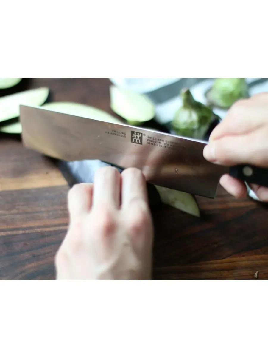 Нож Накири JA Henckels Gourmet 17 см Zwilling — изображение 2 из 6, черный