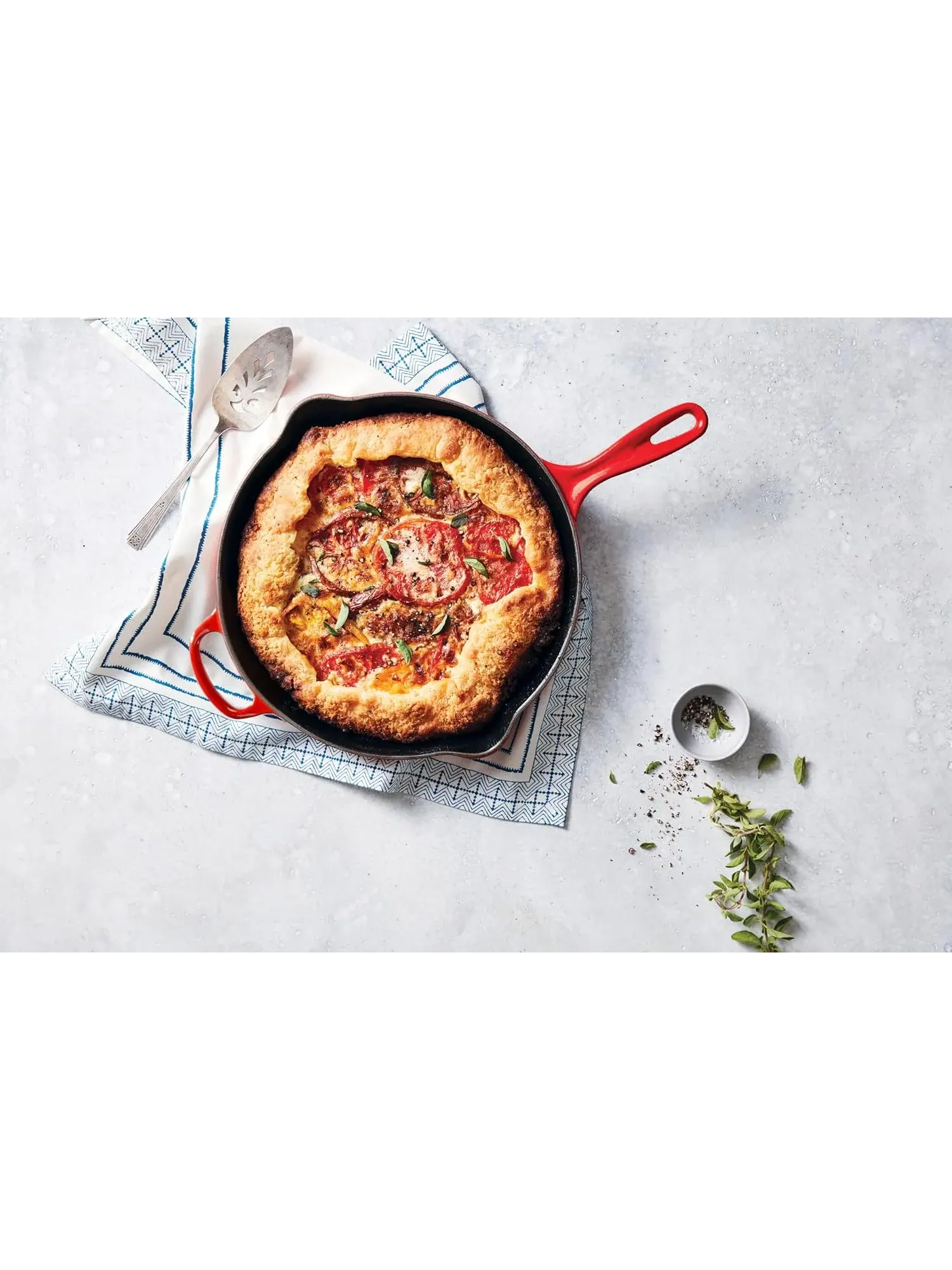Сковорода чугунная Le Creuset Signature с эмалированным покрытием, 23 см, персиковый — изображение 6 из 7