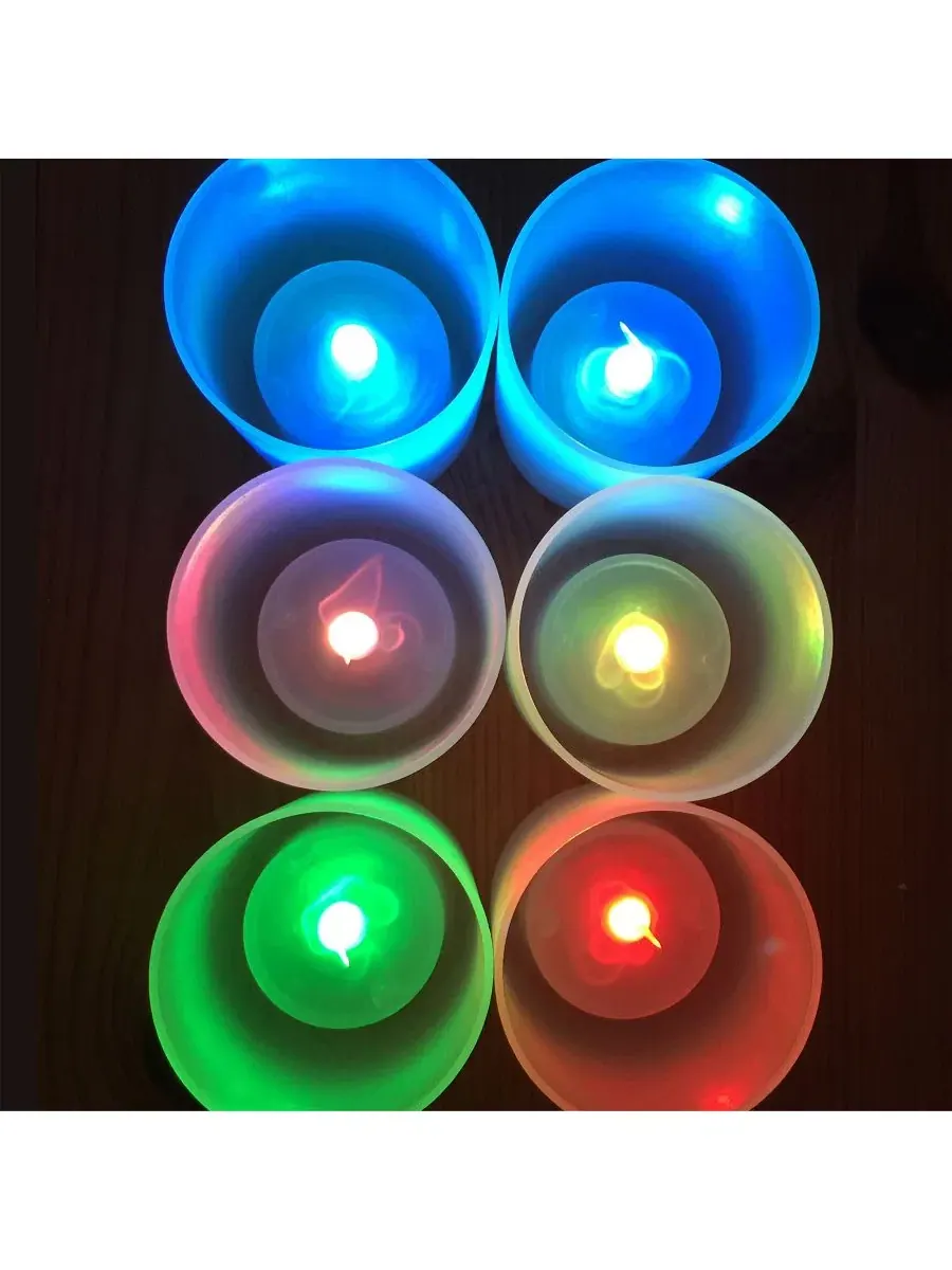 Набор из 6 светильников-подсвечников с мерцающими LED-огнями, меняющими цвет, в матовых подставках — изображение 4 из 5