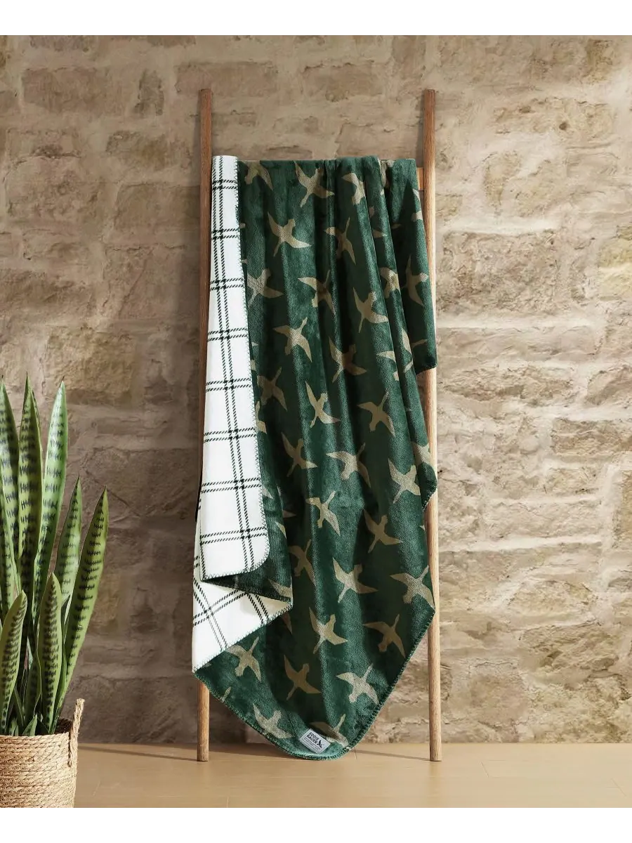 Плед из мягкой фланели с принтом, 70 x 60 дюймов Eddie Bauer, цвет kettle falls plaid — изображение 4 из 9