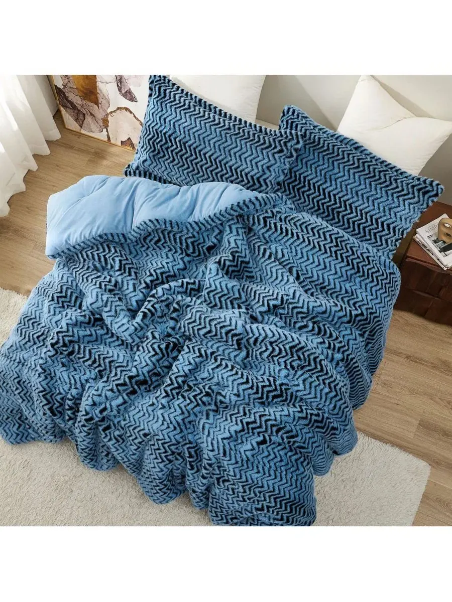 Комплект пухового одеяла Oversized с плюшевой отделкой Coma Inducer, Glacier Lake — изображение 3 из 4