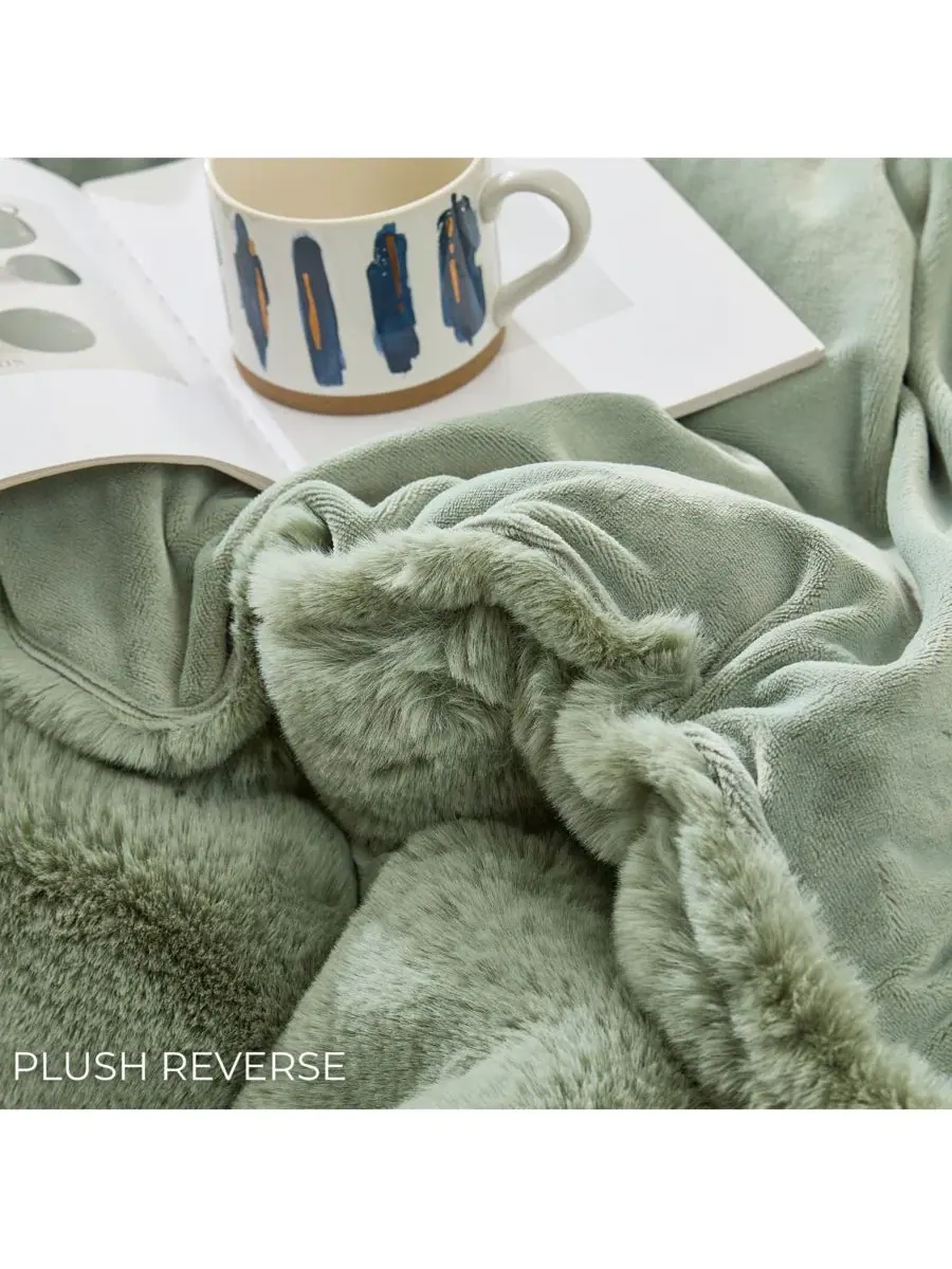 Комплект одеял Комфортер с подушками 1,100 Bunnies Coma Inducer Oversized Twin Comforter Set Plush — изображение 4 из 5
