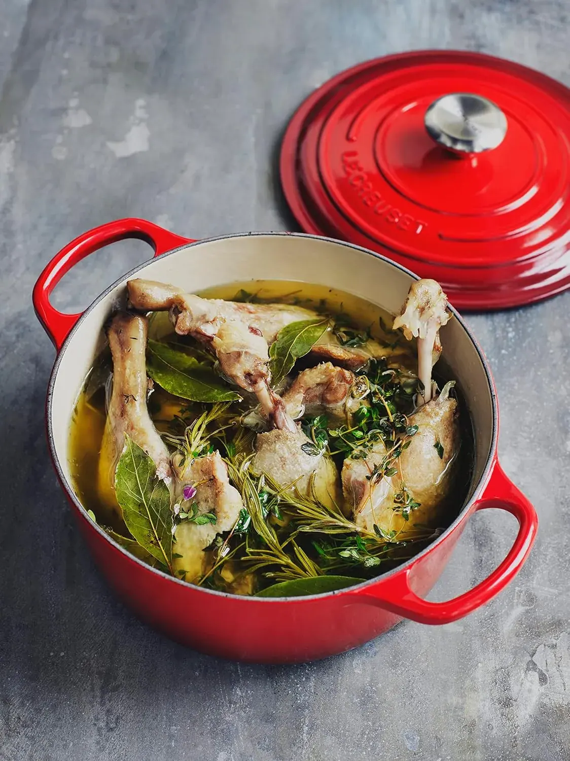 Кастрюля круглая Le Creuset Signature, 1.8 л, 18 см — изображение 6 из 7