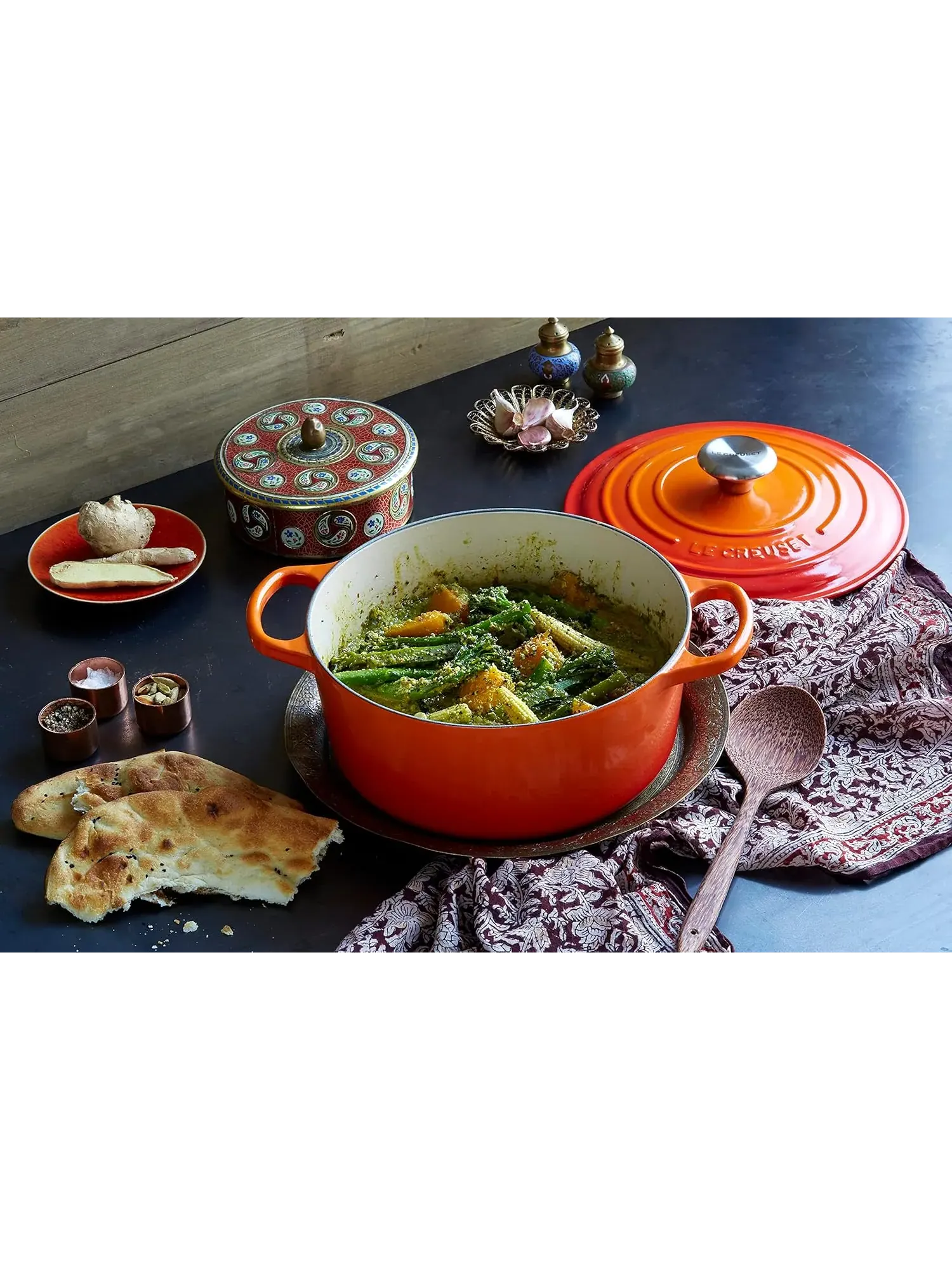 Кастрюля круглая Le Creuset Signature, 1,8 л, 18 см — изображение 6 из 8