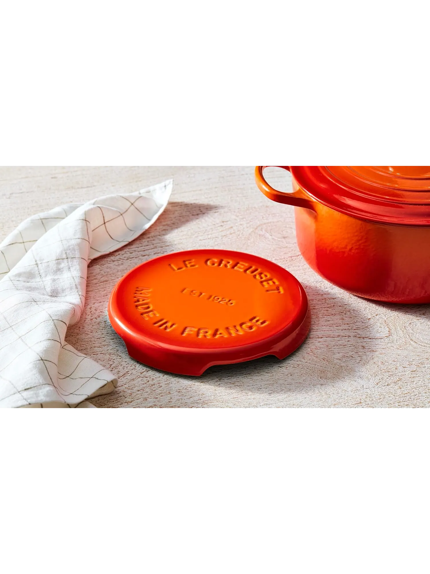 Подставка под горячее Le Creuset Signature Trivet, 22 см — изображение 6 из 6