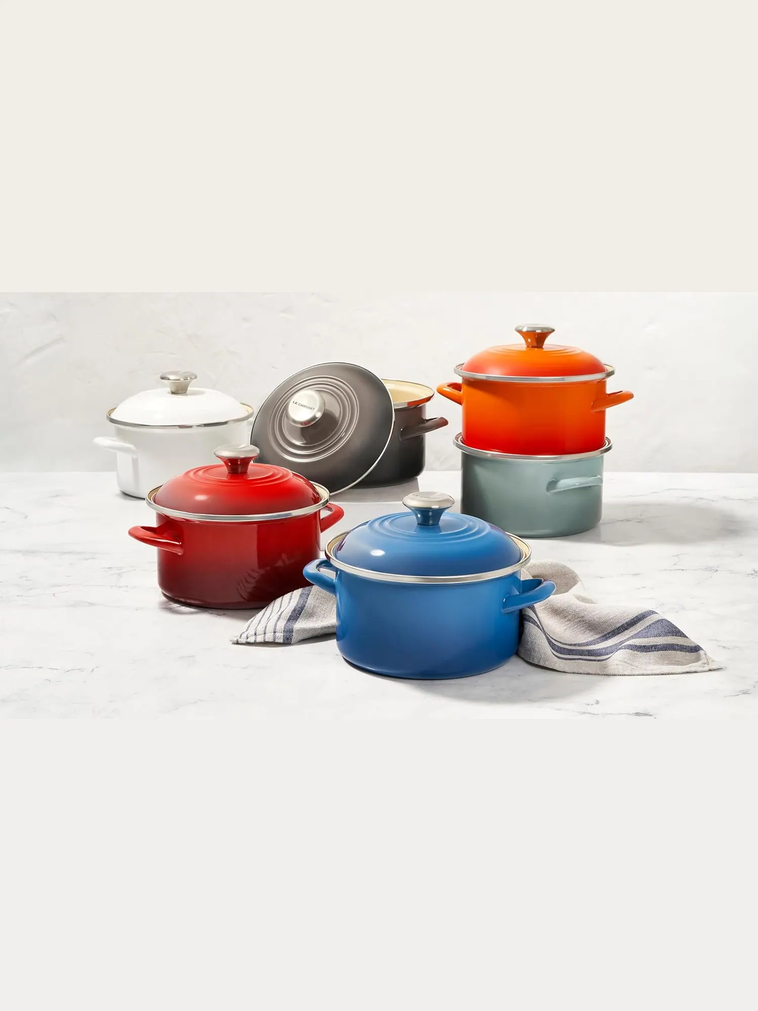Кастрюля Le Creuset Enamel on Steel Stockpot, 3,6 л — изображение 5 из 6