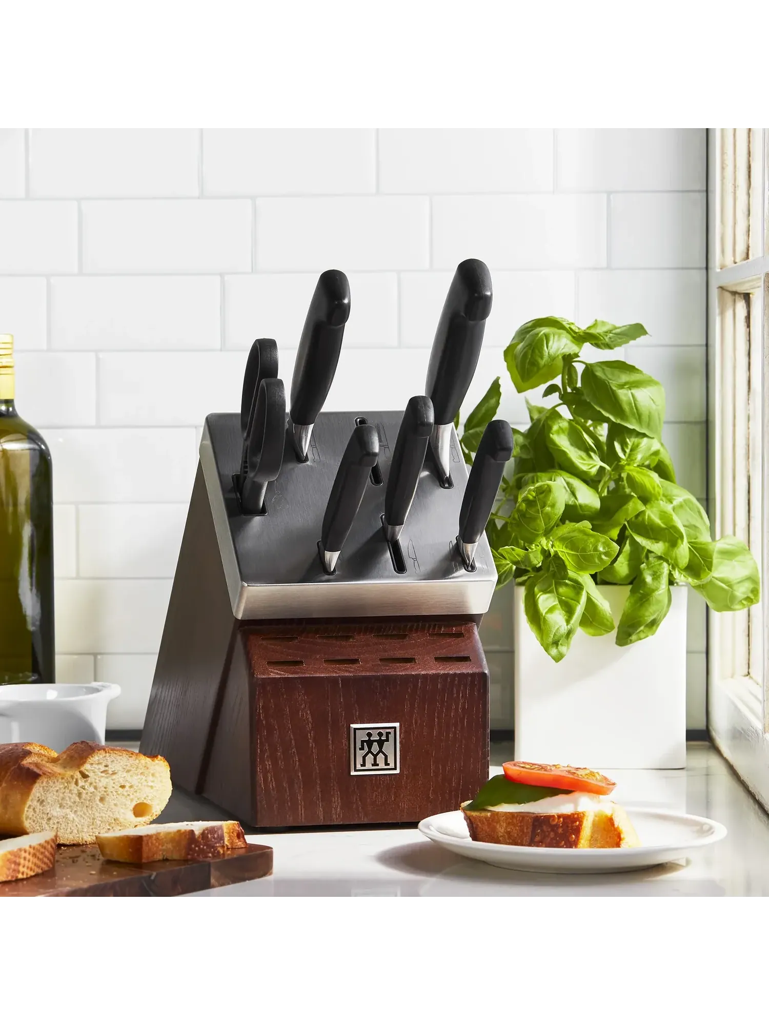 Набор ножей самозатачивающихся ZWILLING Four Star, 7 предметов, коричневый/ясень — изображение 2 из 7
