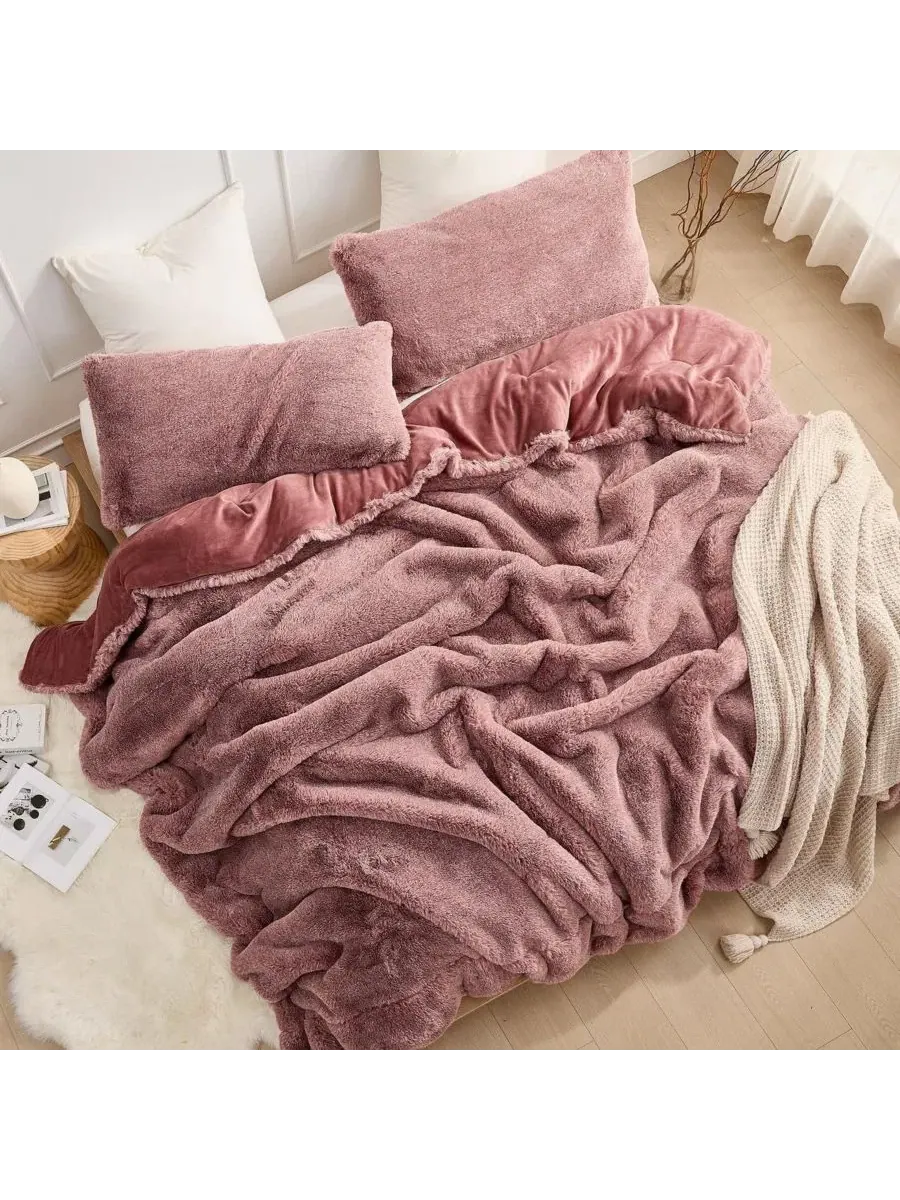 Одеяло-комфортер с плюшем Chunky Bunny Git Cozy Byourbed, Sriracha Salt — изображение 2 из 2