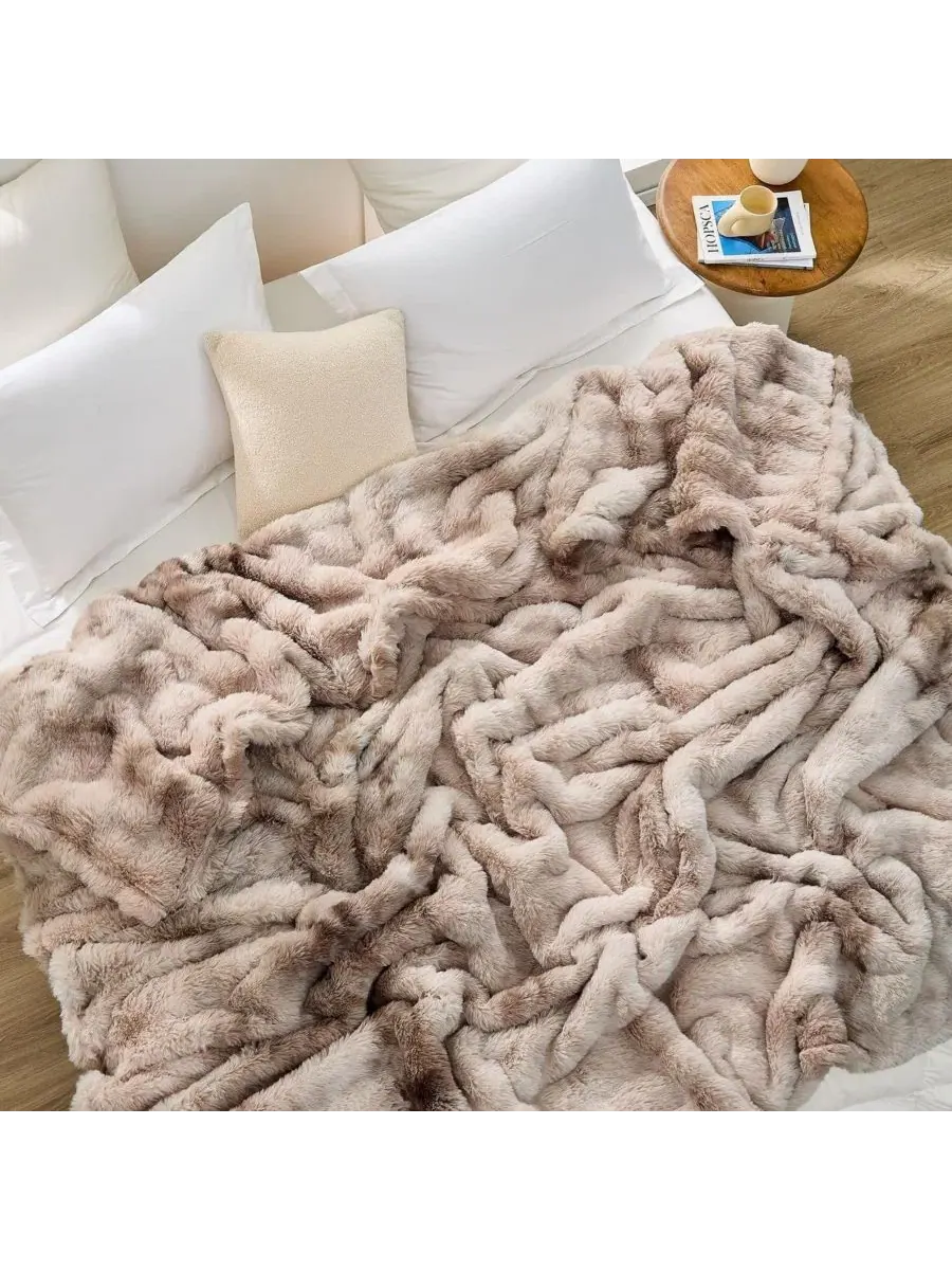 Плед Snowball Chunky Bunny Coma Inducer, Taupe Desert — изображение 2 из 4