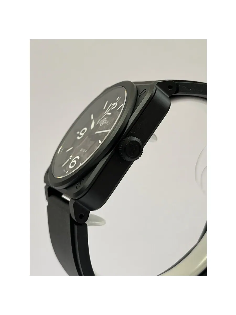 Мужские автоматические часы Bell and Ross BR 03 с черным циферблатом BR03A-BL-SKCE/SRB — изображение 2 из 3, оттенок черный
