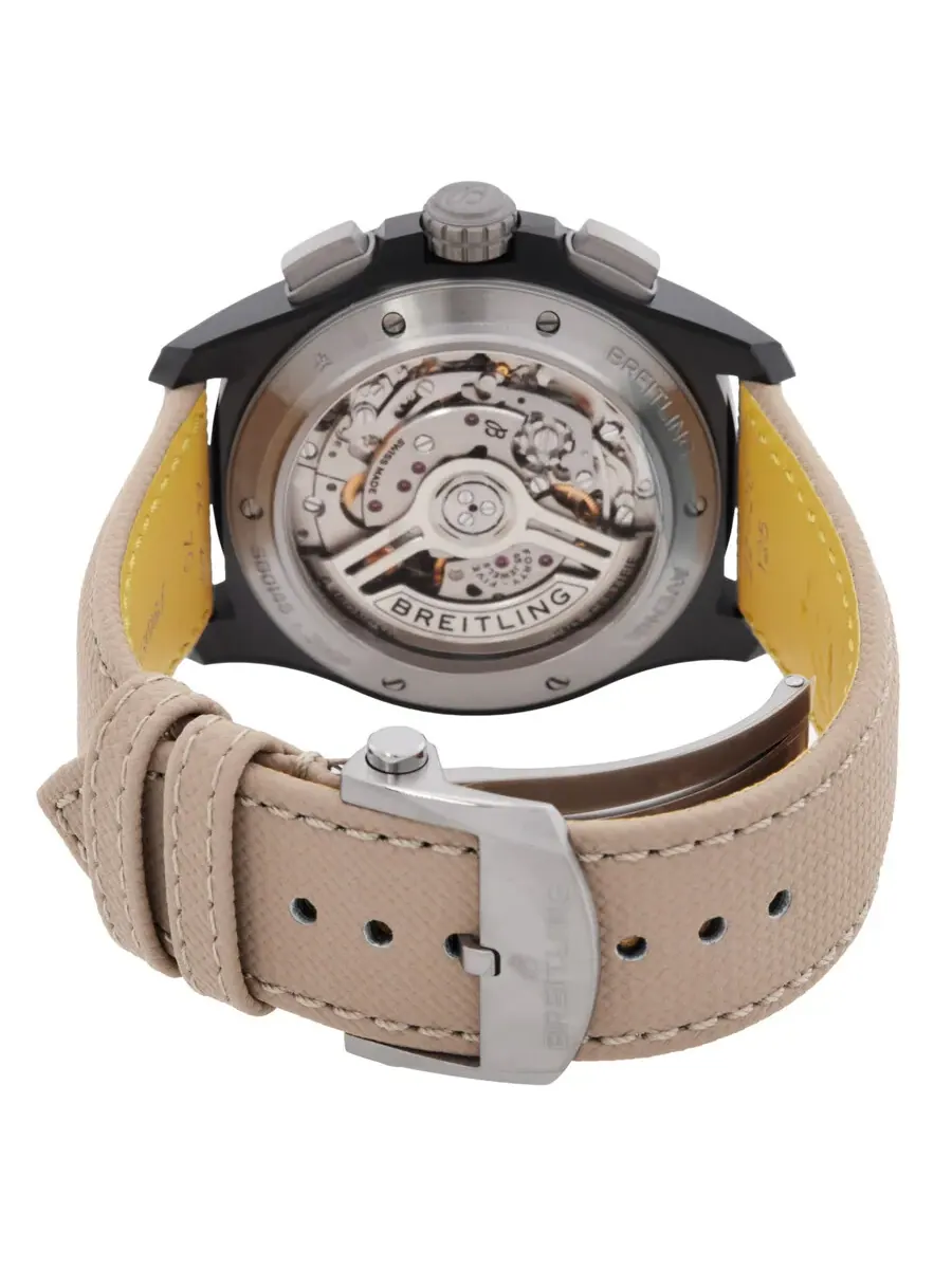 Мужские часы Breitling Avenger 42 Chronograph Automatic Chronometer с черным циферблатом SB0146101B1X1 — изображение 3 из 3
