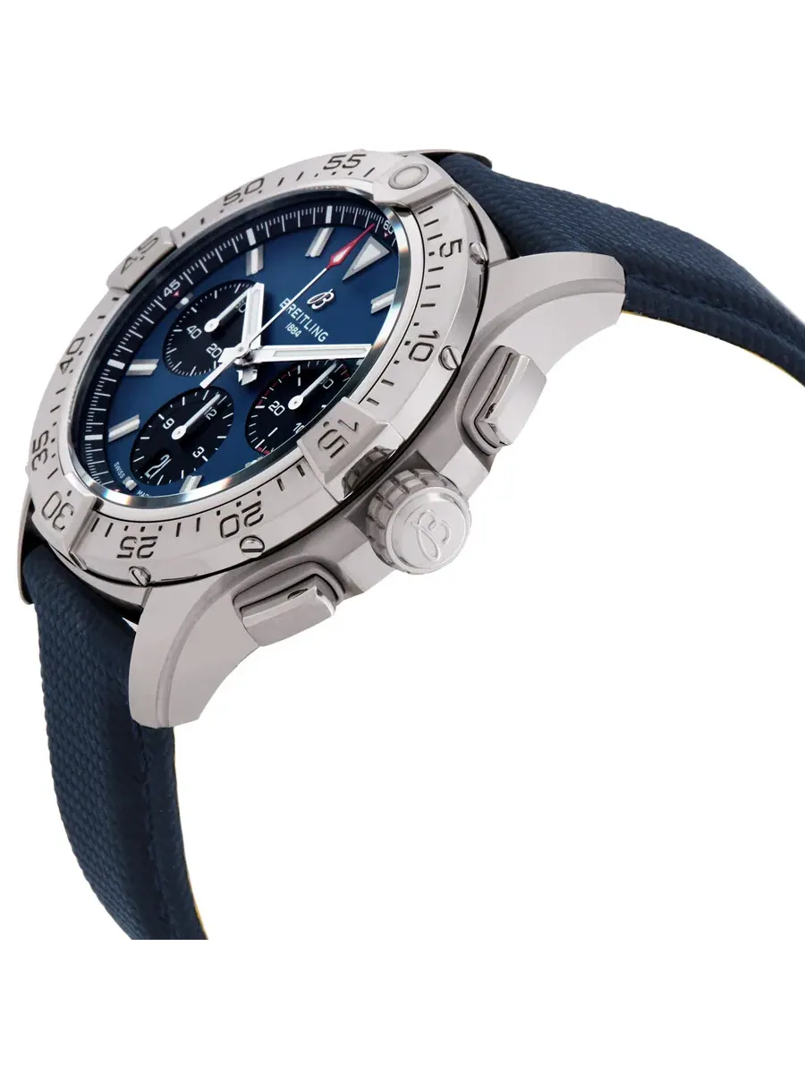 Мужские часы Breitling Avenger 42 Chronograph Automatic Chronometer с синим циферблатом AB0146101C1X1 — изображение 2 из 3