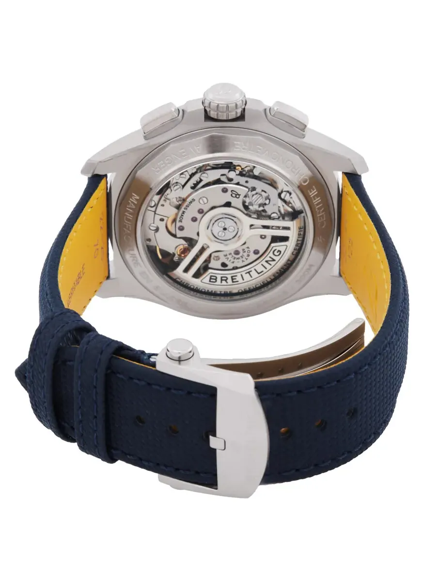 Мужские часы Breitling Avenger 42 Chronograph Automatic Chronometer с синим циферблатом AB0146101C1X1 — изображение 3 из 3
