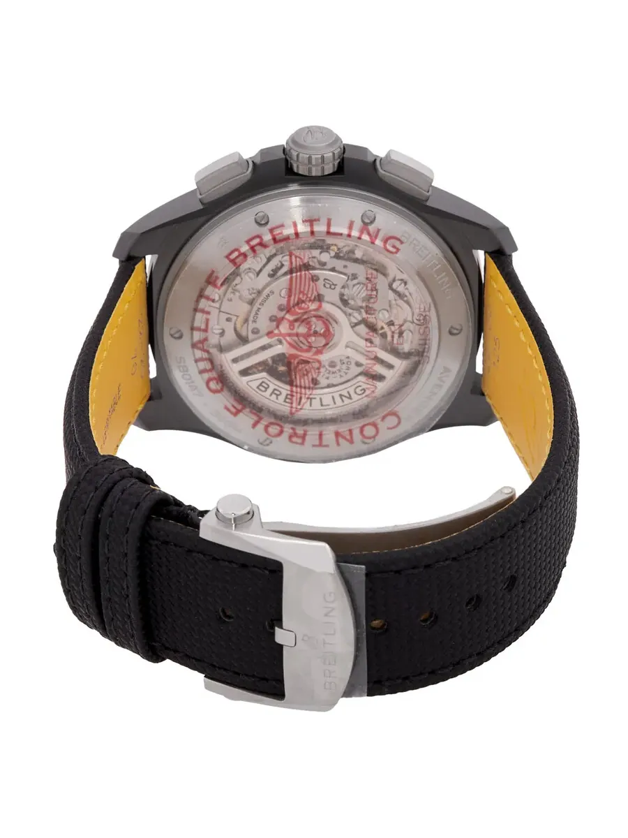 Мужские часы Breitling Avenger Chronograph Automatic с желтым циферблатом SB0147101I1X2 — изображение 3 из 3, оттенок черный