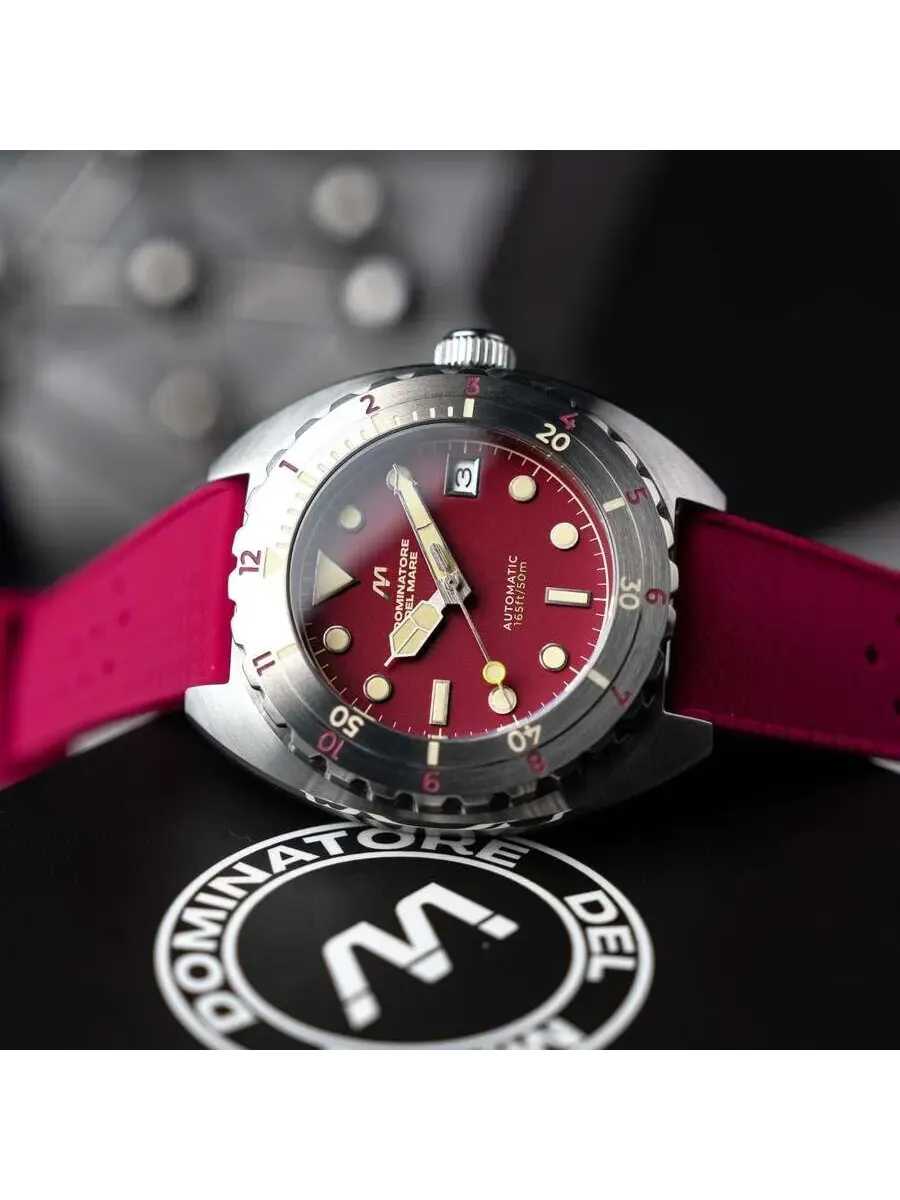 Мужские часы Dominatore Del Mare Amalfi с красным циферблатом DD-8028-0A — изображение 2 из 4, оттенок серебряный