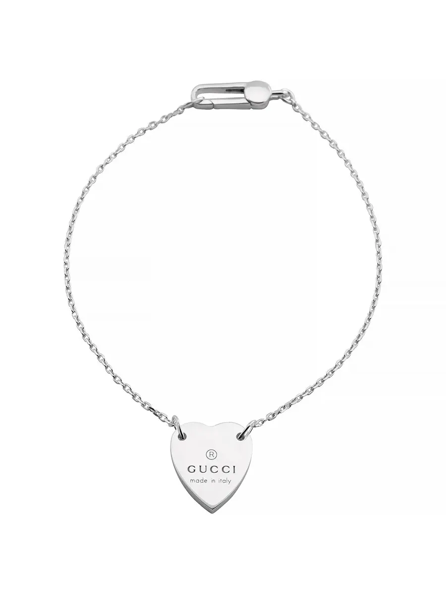 Браслет Gucci из серебра с гравированным сердечком (фирменный знак бренда)