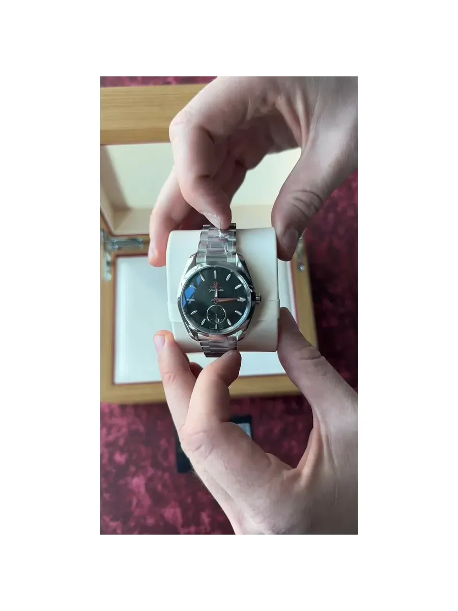 Мужские часы Omega Aqua Terra с зеленым циферблатом 220.10.38.20.10.001 — изображение 4 из 4, оттенок серебряный