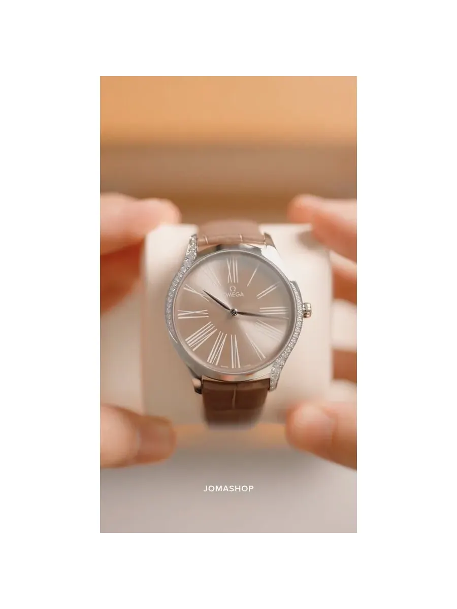 Женские часы Omega De Ville с серым циферблатом и бриллиантами 428.18.39.60.13.001 — изображение 4 из 4, оттенок серебряный