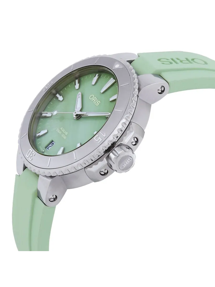 Женские часы Oris Aquis Automatic с зеленым циферблатом 01 733 7770 4157-07 4 18 67FC — изображение 2 из 3