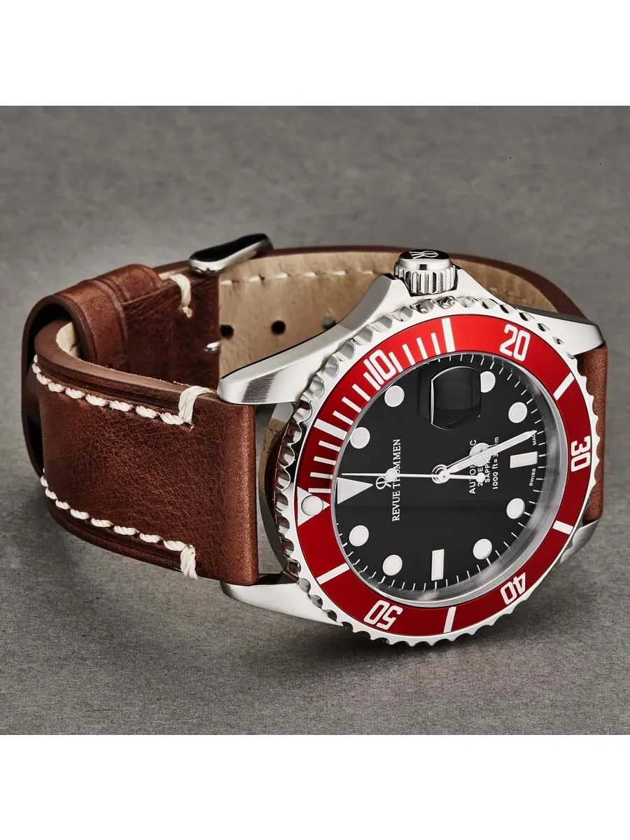 Мужские часы Revue Thommen Diver Automatic с черным циферблатом 17571.2536 — изображение 2 из 3, оттенок серебряный
