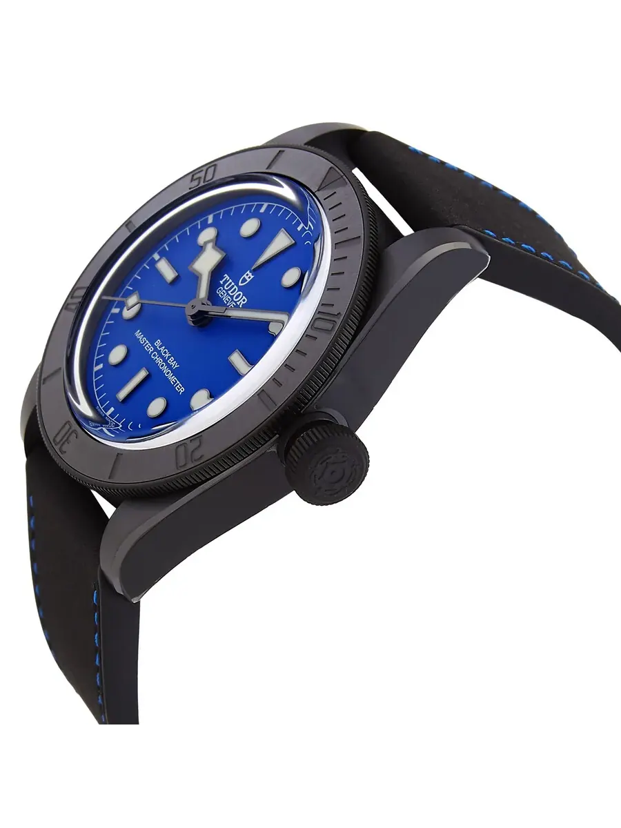 Мужские часы Tudor Black Bay Ceramic Automatic с синим циферблатом 79210CNU-0007 — изображение 2 из 6, оттенок синий
