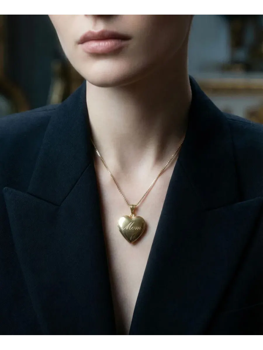 Кулон-медальон с фото и гравировкой Мама, бренд The M Jewelers — изображение 4 из 10, оттенок золото