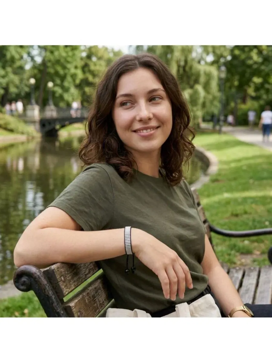 Браслет Just Peace из стеклянных бусин SAWA SAWA — изображение 3 из 9, оттенок белый