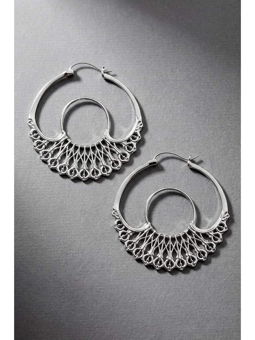 Серьги-кольца Iris Hoops Silver Large Astor & Orion — изображение 3 из 3, оттенок серебряный