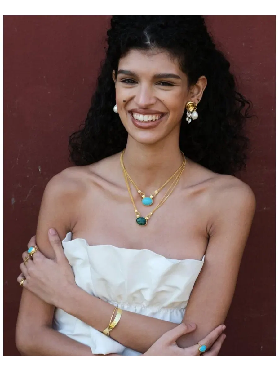 Ожерелье с бирюзой Daphne Turquoise Chain Necklace Ottoman Hands — изображение 7 из 9, оттенок золото