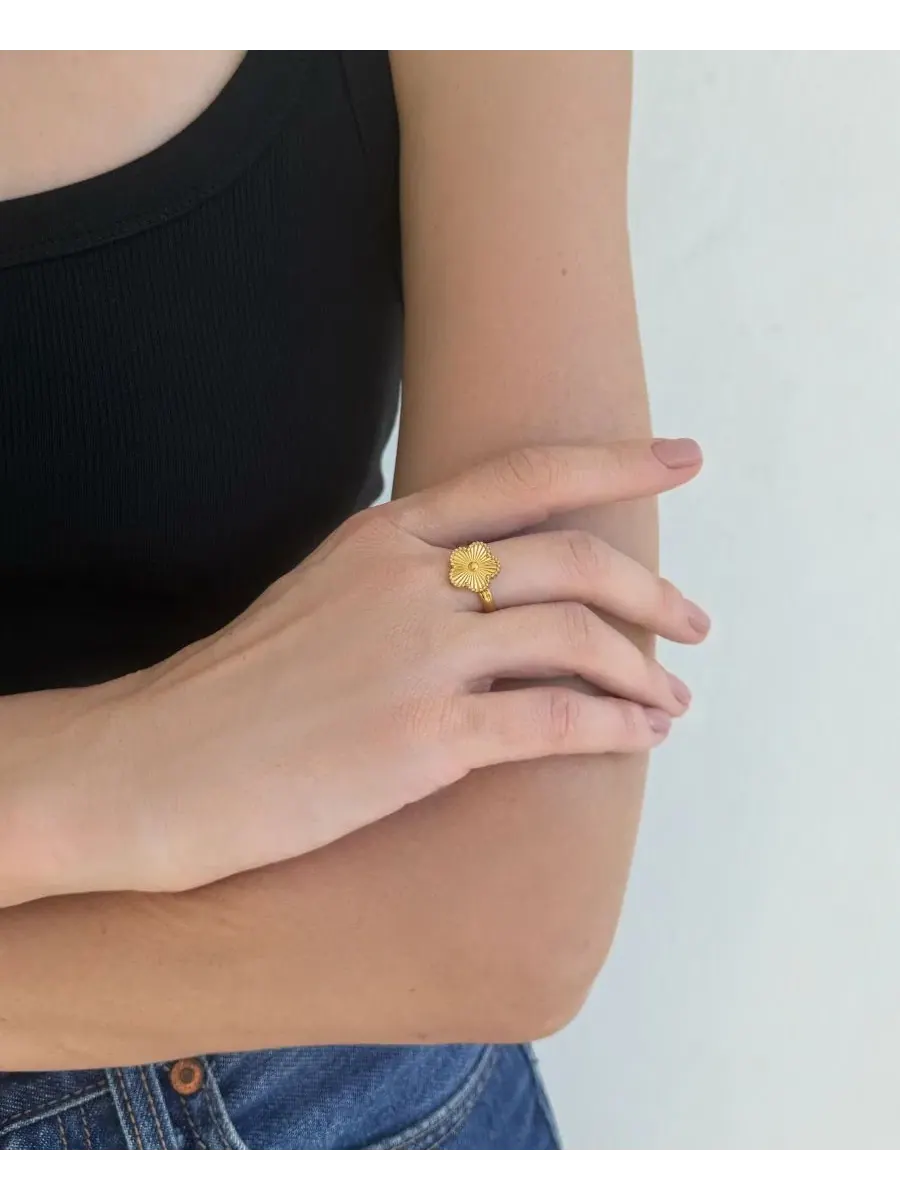 Кольцо с пятилистным клевером 18K золотое, регулируемое ADORNIA — изображение 3 из 3