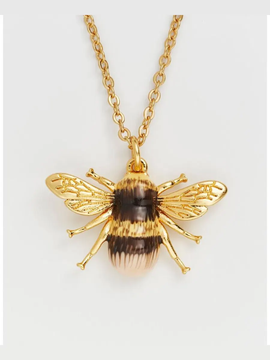 Кулон с эмалевой пчелой Honey Bee Enamel Necklace Fable England — изображение 2 из 6, оттенок золото