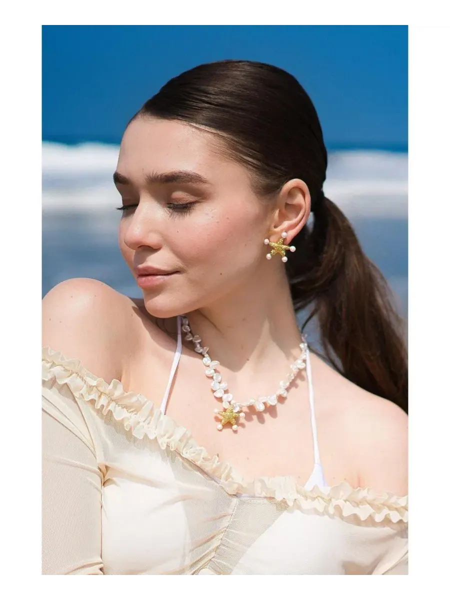 Серьги-гвоздики Lila Starfish Classicharms — изображение 2 из 11, оттенок золото