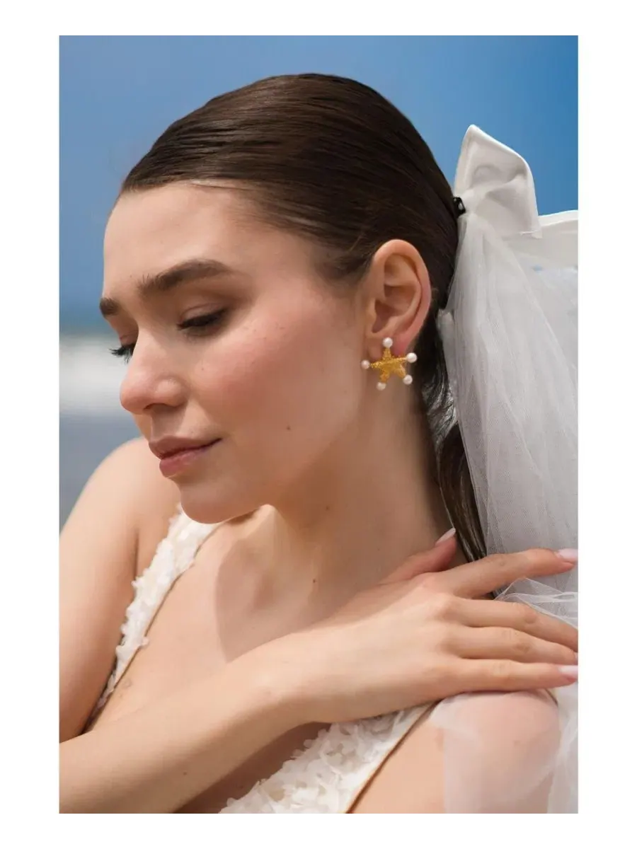 Серьги-гвоздики Lila Starfish Classicharms — изображение 11 из 11, оттенок золото