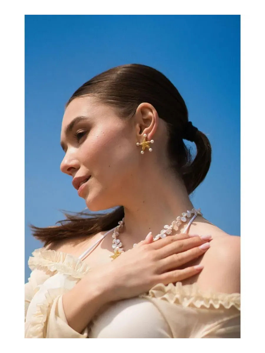 Серьги-гвоздики Lila Starfish Classicharms — изображение 9 из 11, оттенок золото