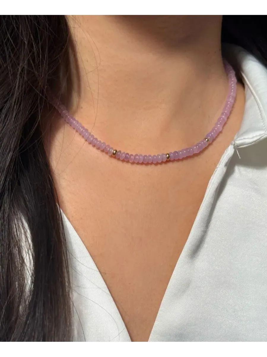 Ожерелье из натуральных камней Charis Gemstone Beaded Necklace Kamaria, Lavender Jade — изображение 2 из 7