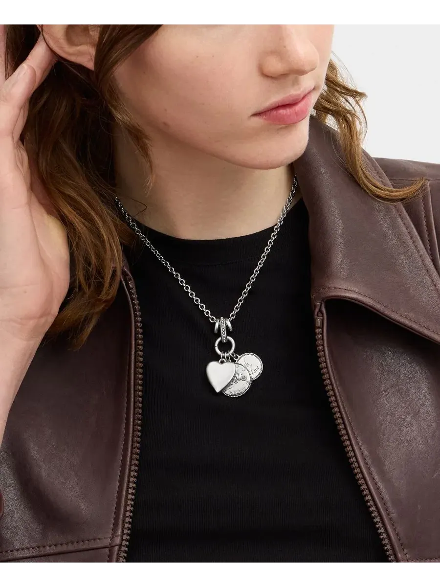 Колье с подвесками-шармами Silver Heritage Charm Pendant Necklace COACH — изображение 5 из 5, оттенок серебристый
