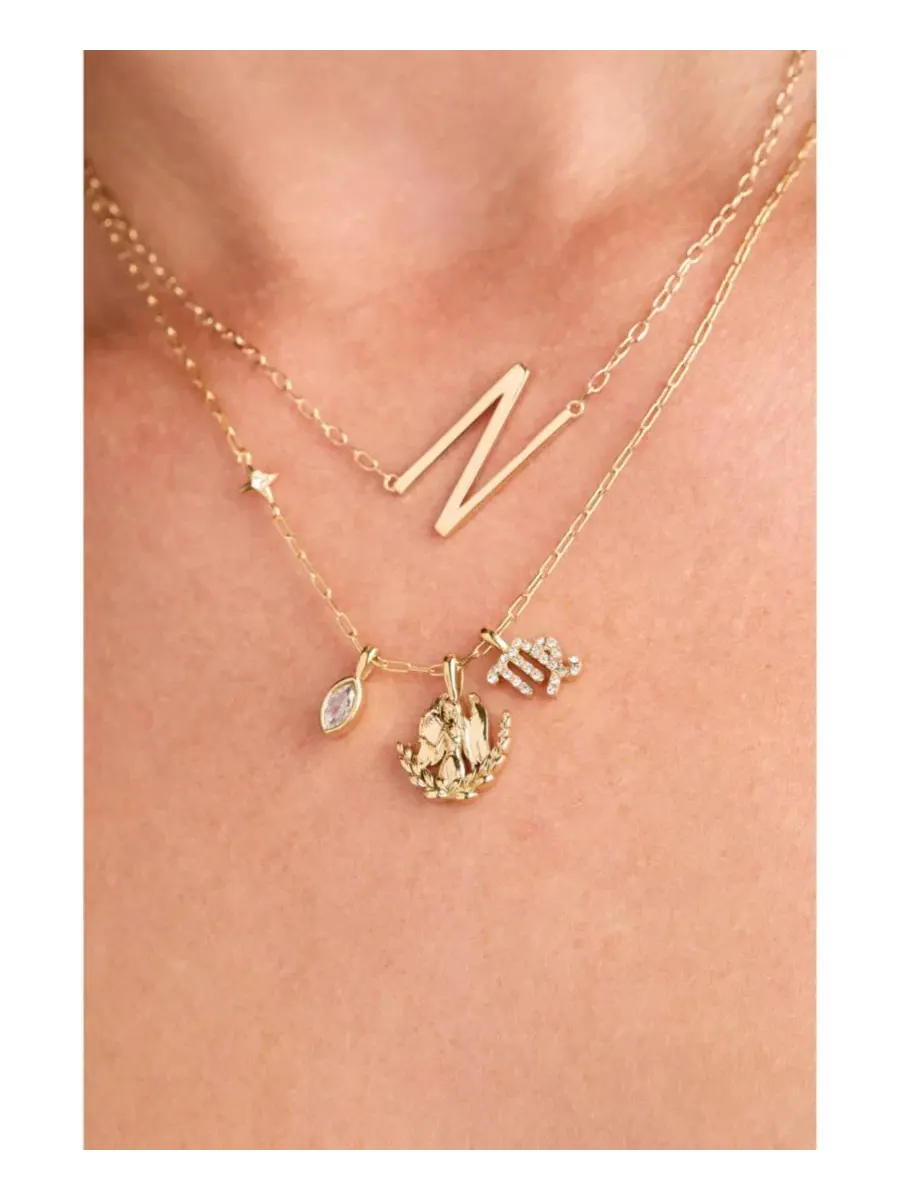 Колье-подвеска Virgo Zodiac Charm Cluster Alex and Ani — изображение 3 из 3, оттенок золото