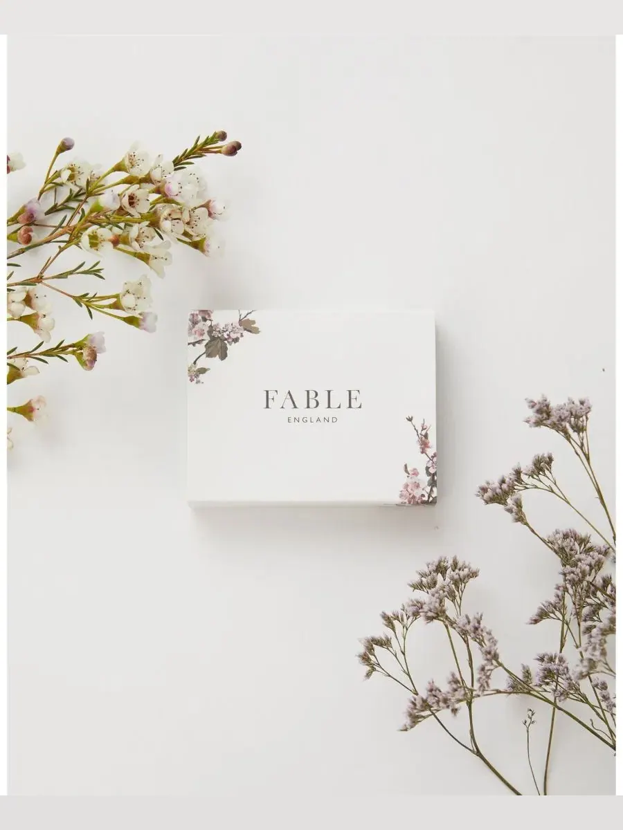 Подвеска с эмалью, модель Short Necklace Fable England — изображение 4 из 4, оттенок золото