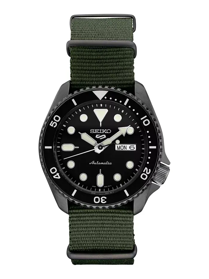 Мужские автоматические часы 5 Sports с зеленым нейлоновым ремешком, 42.5 мм Seiko