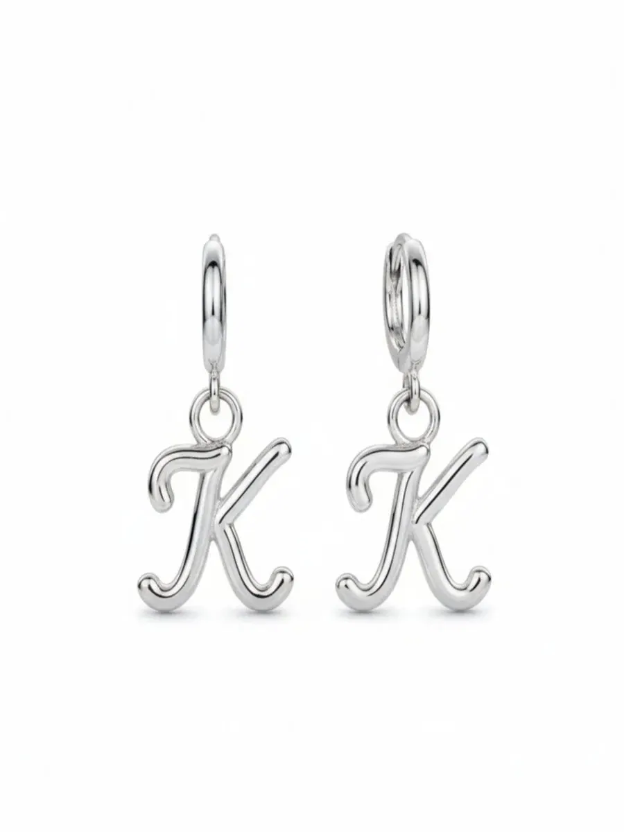 Серьги-пусеты с подвеской-буквой K Oak & Luna, Letter K — изображение 1 из 6