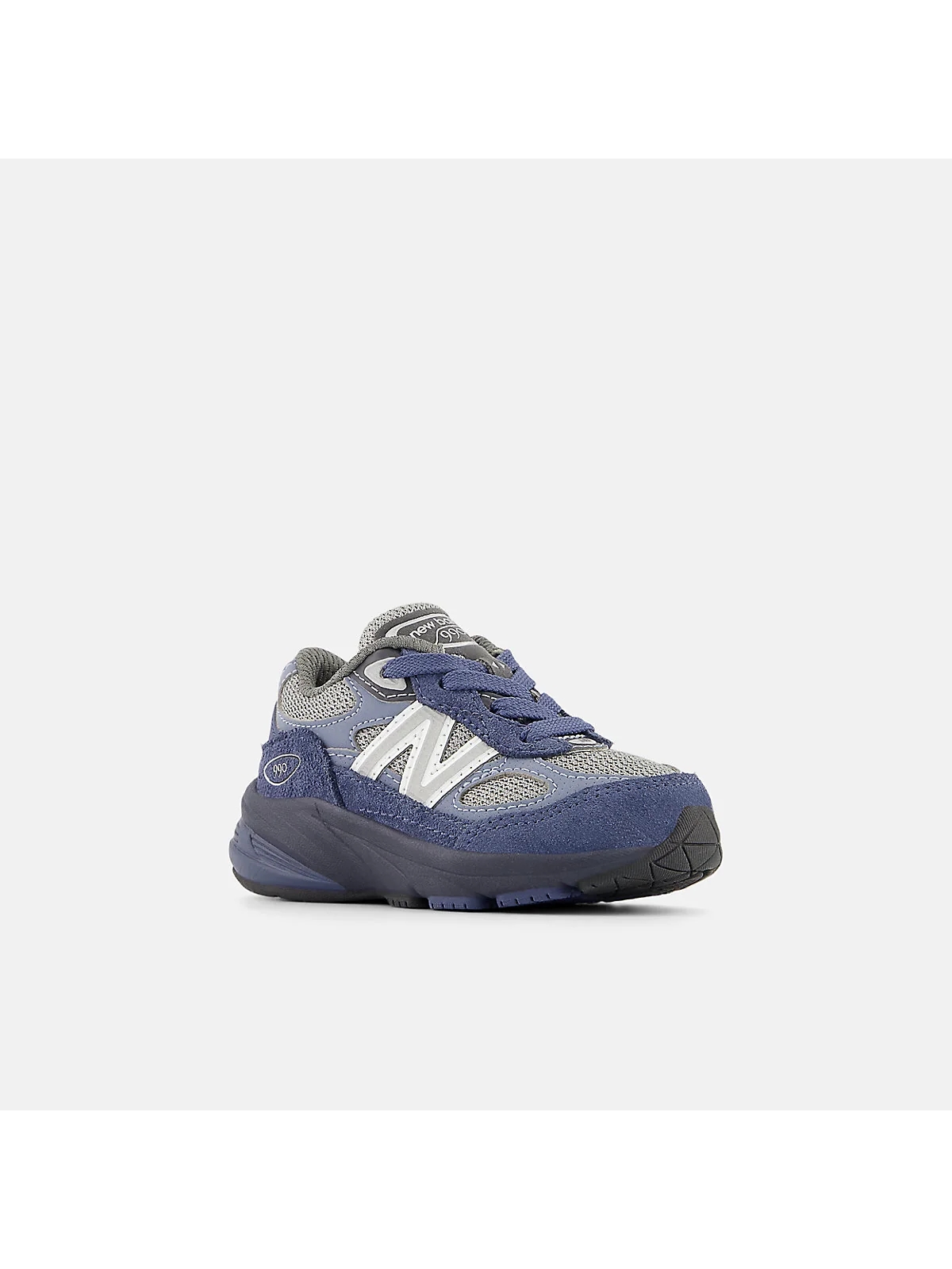 Детские кроссовки New Balance 990v6 — 2