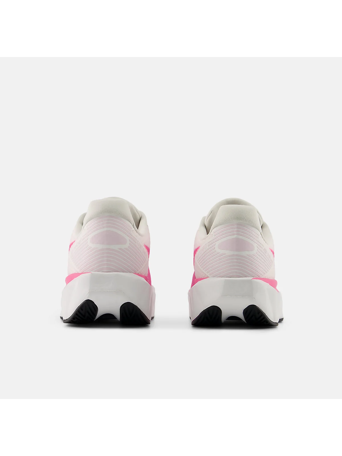 Кроссовки New Balance FuelCell Rebel Lace — 5