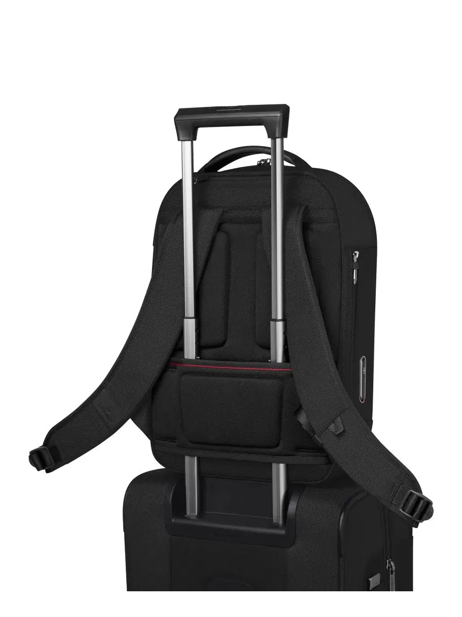 Рюкзак унисекс Victorinox Werks Traveler 7.0 Compact полиэстер — изображение 2 из 8, черный